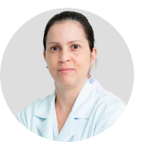 Ione Alexim coordenadora do Curso prático e teórico em cirurgia de catarata, com foco em técnicas modernas e segurança no procedimento. Faculdade BP